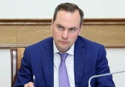 НЕСКОЛЬКО ДАГЕСТАНСКИХ ЧИНОВНИКОВ ПОЛУЧИЛИ ПРЕДУПРЕЖДЕНИЕ, ВЫГОВОРЫ И ЗАМЕЧАНИЯ ОТ АРТЕМА ЗДУНОВА
