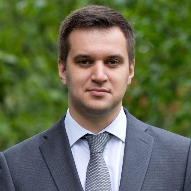 АЛЕСЕЙ КАРПУХИН ПОКИНУЛ ПОСТ И.О. ЗАММИНИСТРА ОБРАЗОВАНИЯ И НАУКИ ДАГЕСТАНА