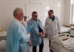Министр здравоохранения проверил состояние четырех медучреждений Махачкалы