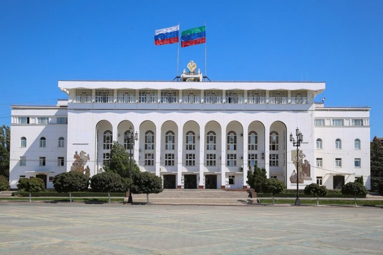 ПРАВИТЕЛЬСТВО ДАГЕСТАНА ОПУБЛИКОВАЛО СПИСОК ВАКАНТНЫХ МЕСТ В СТРУКТУРНЫХ ПОДРАЗДЕЛЕНИЯХ РАЗЛИЧНЫХ МИНИСТЕРСТВ