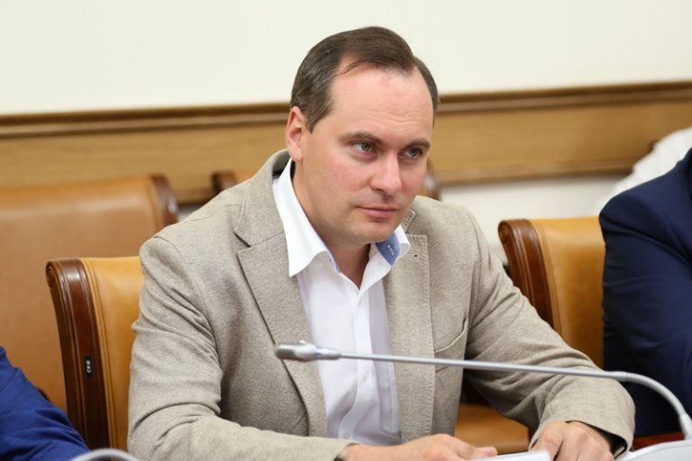 АРТЕМ ЗДУНОВ ПРЕДЛОЖИЛ ЧЕШСКИМ ИНВЕСТОРАМ ПРИНЯТЬ УЧАСТИЕ В РАЗВИТИИ ДАГЕСТАНА