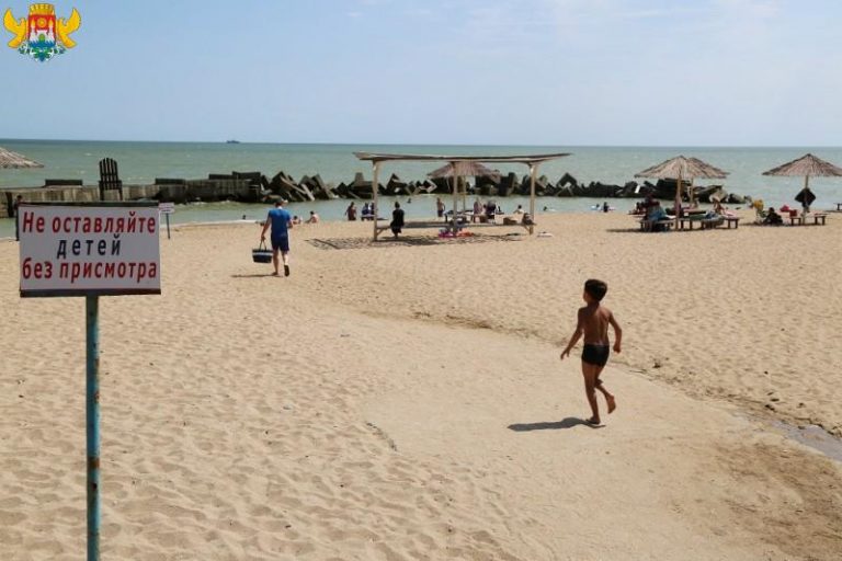 Турист из Липецка спас в Махачкале тонущих в море детей