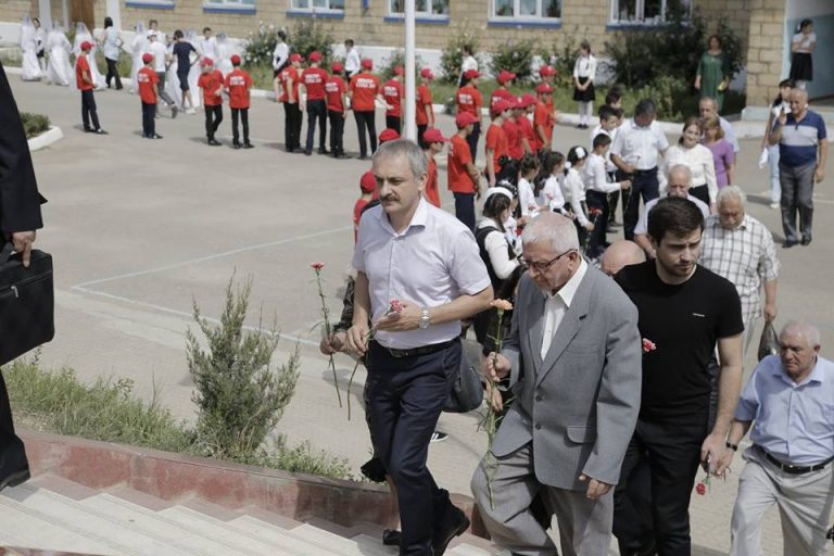 Гамзатовские дни «Белые журавли» отпразновали в Дербенте