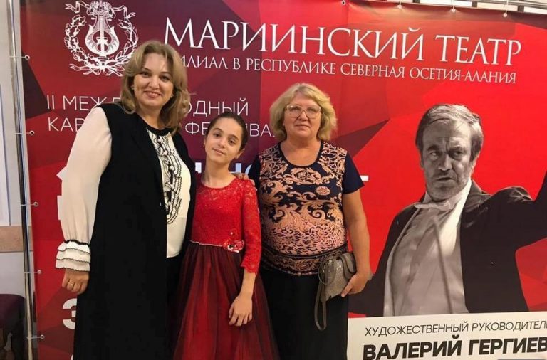 Школьница из Дербента приняла участие в Международном музыкальном фестивале «Мариинский – Владикавказ»