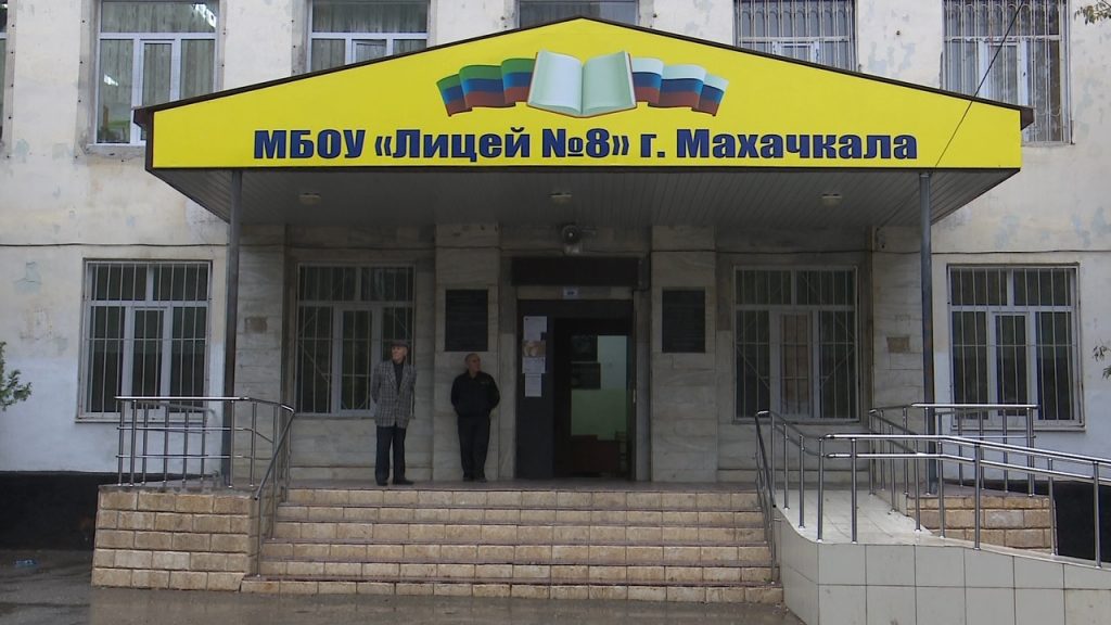 Меценаты Махачкалы подключились к реализации проекта «100 школ»