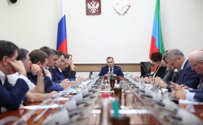 В Правительстве Дагестана обсудили вопросы перехода на новую систему обращения с твердыми коммунальными отходами