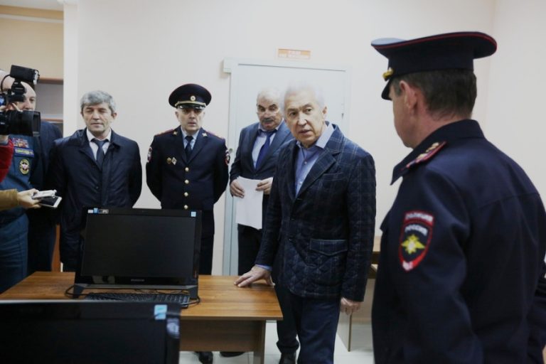 Глава Дагестана призвал сократить смертность на дорогах