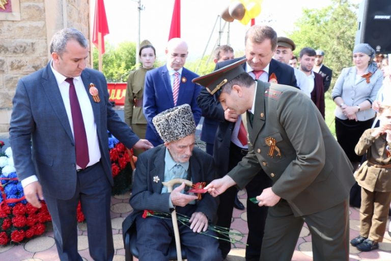 Ветеран из Дагестана получил награду через 72 года