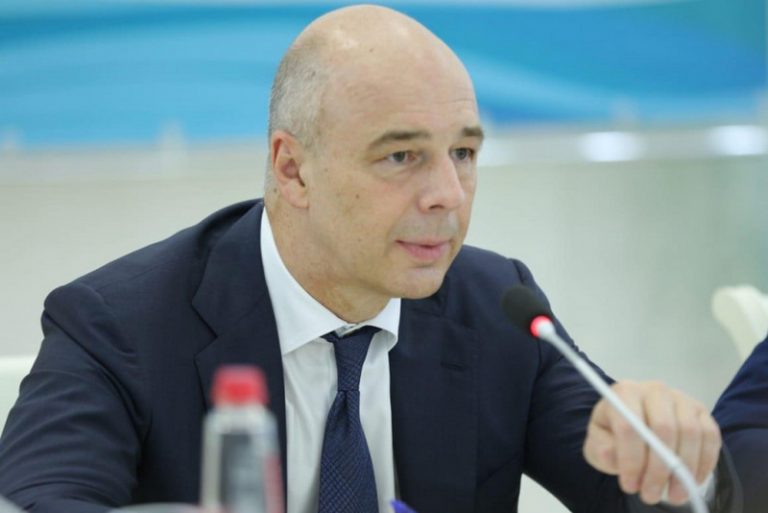 Антон Силуанов проводит совещание с дагестанскими бизнесменами