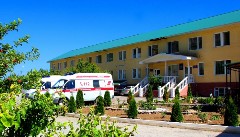 В Гумбетовском районе по программе «Земский доктор» трудоустроены 12 врачей