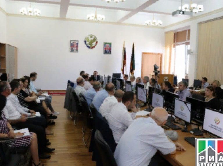 В Счетной палате Дагестана обсудили реализацию нацпроектов