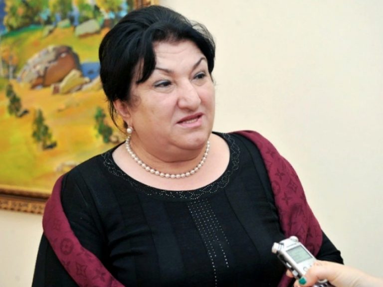 Интизар Мамутаева предложила направить грант на повышение детских пособий