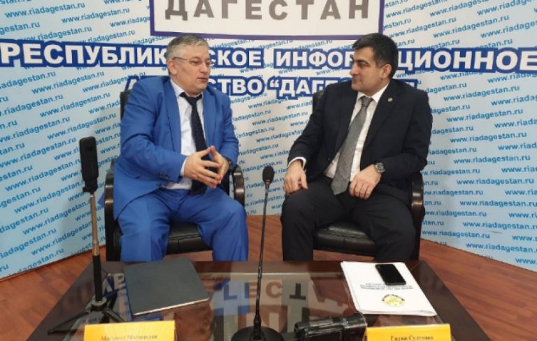 В Каспийске построят заводы по производству стекловолокна и полиэтилена