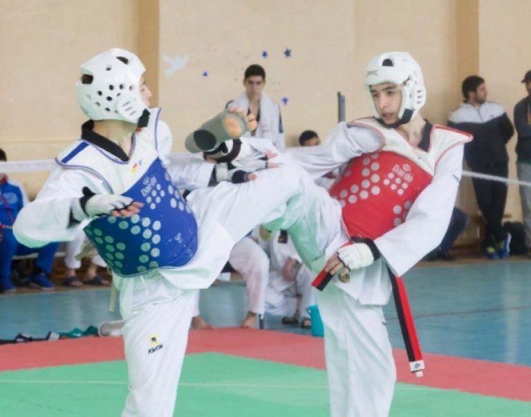 Дагестанские тхэквондисты завоевали 9 золотых медалей на чемпионате России