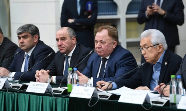 Глава Дагестана принял участие в заседании Попечительского совета Болгарской исламской академии