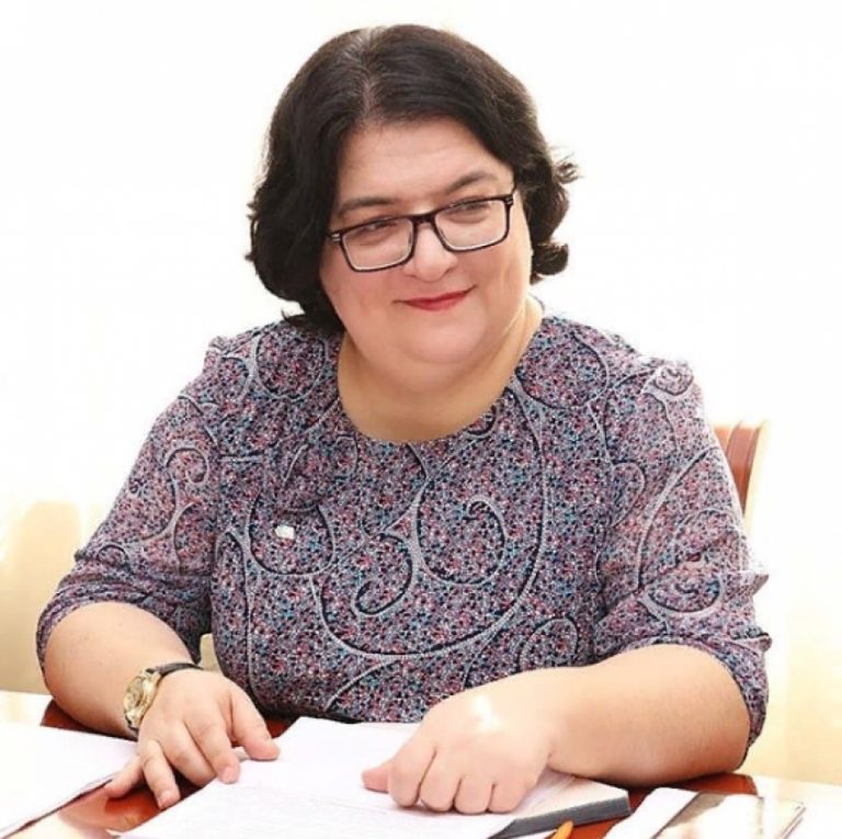 Патимат Омарова: «Меня радуют поправки, повышающие внимание к проблемам воспитания и молодежной политики»