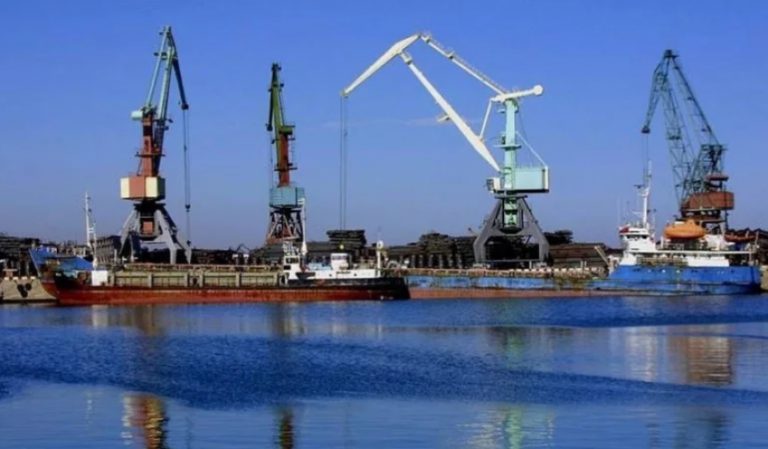 Махачкалинский порт стал лидером по приросту грузооборота среди портов РФ
