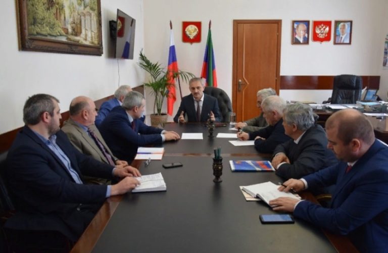 Энрик Муслимов встретился с представителями экспертного сообщества