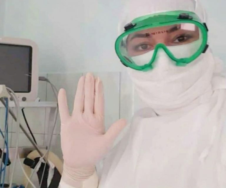 Медики Казбековской ЦРБ, лечащие пациентов с COVID-19, получили выплаты