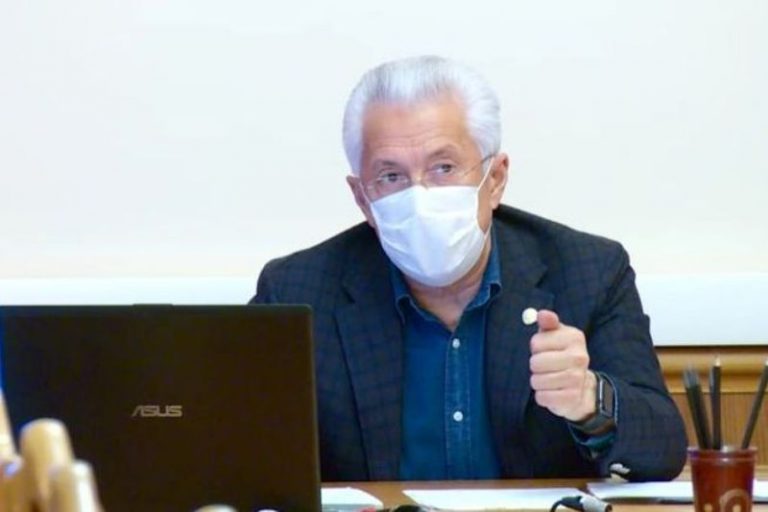 Васильев: «С тех, кто пытается нажиться на лекарствах, спрос будет неукоснительным»
