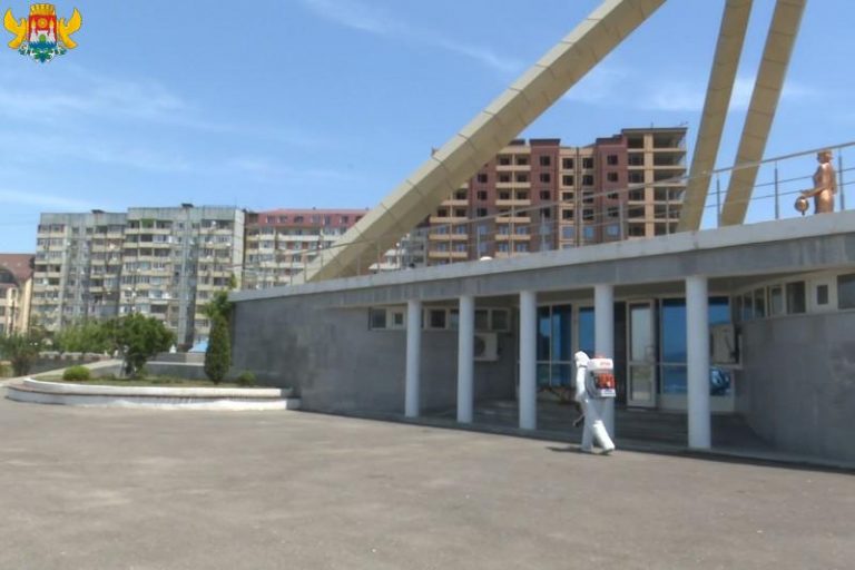 Музей истории города Махачкалы возвращается к офлайн-работе после длительного перерыва