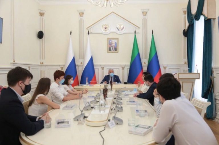 Одарённым детям Дагестана объявлена Благодарность главы региона