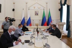 Глава Дагестана провёл встречу с Хабибом Нурмагомедовым