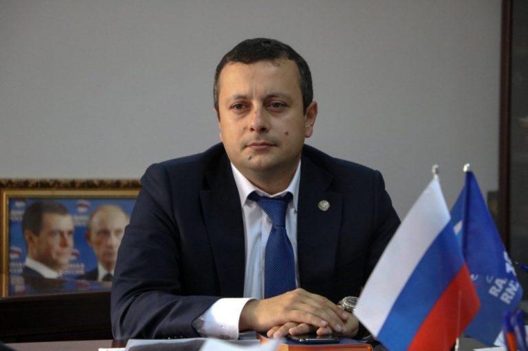 И. о. главы Дербентского района и его предполагаемым сообщникам предъявлено обвинение