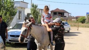 На средства гранта Минтруда Дагестана дети с ОВЗ пройдут курс реабилитации