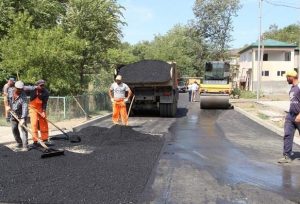 Реконструкцию дорог завершат в Кизляре к концу сентября