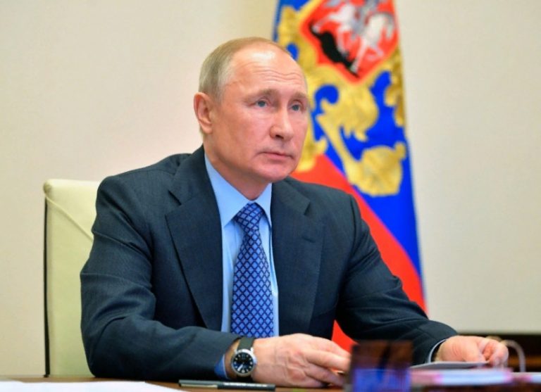 Владимир Путин поздравил жителей Дагестана с Днем народного единства