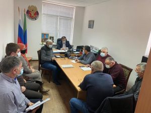 Инвалидов первой группы Казбековского района возьмут под опеку депутаты районного Собрания