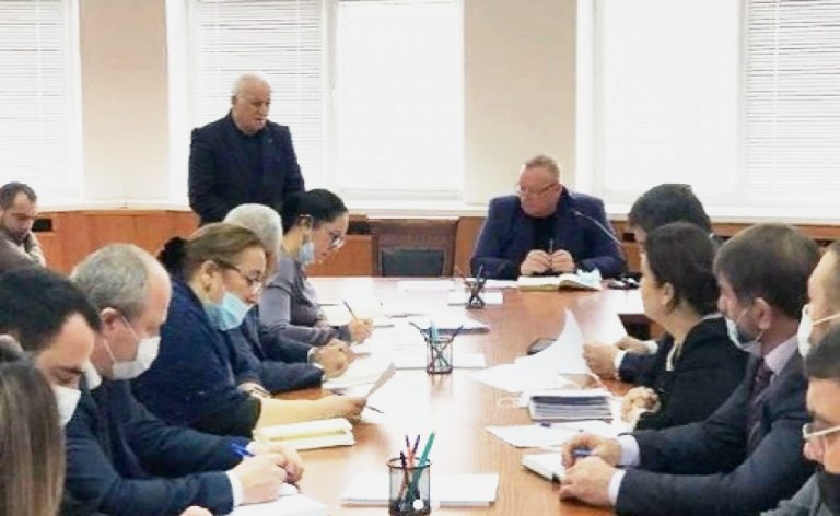 Борис Гонцов сообщил о проведении кадрового конкурса «Мой Каспийск»