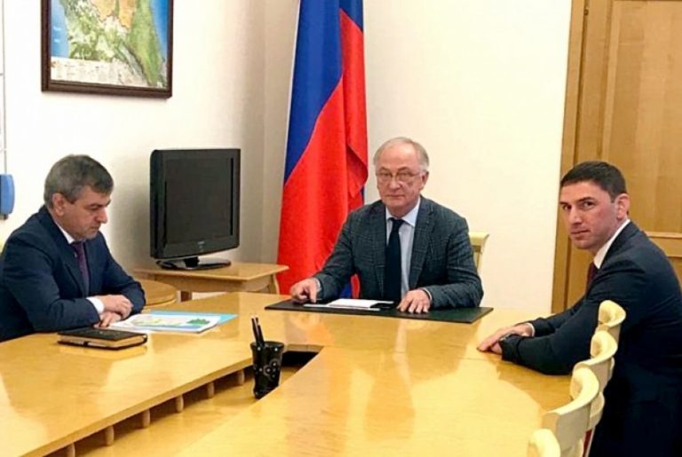 Представители правительства Дагестана и ВТБ обсудили вопросы взаимодействия