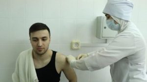 Председатель Открытого молодежного Правительства сделал прививку от коронавируса