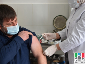 В Акушинском районе приступили к вакцинации от коронавируса