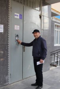 «Ростелеком Ключ»: национальный цифровой провайдер установил первый в Дагестане умный домофон