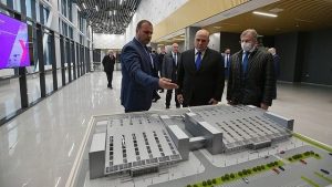 Мишустин ознакомился с ходом строительства терминала аэропорта Махачкалы