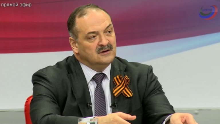 Сергей Меликов поручил Салману Дадаеву решить проблему с незаконным строительством