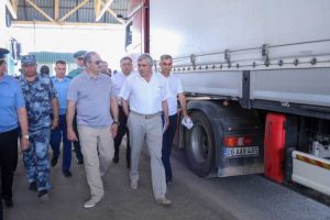 Обсуждены вопросы совершенствования функционирования пунктов пропуска на госгранице в Дагестане