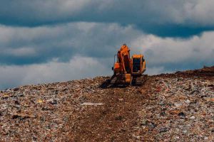 В Махачкале рекультивируют мусорный полигон