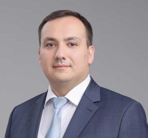 Помощник врио Главы РД Осман Булатов прокомментировал встречу  Президента с лидерами списка и представителями «Единой России»