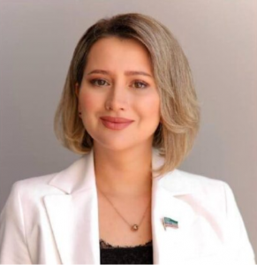 Анна Безрукова: «Решение о единовременной выплате пенсионерам правильное и значимое»