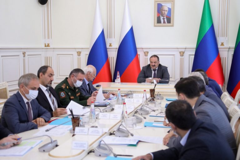 Вопросы военно-патриотического воспитания обсуждены на заседании под руководством Сергея Меликова