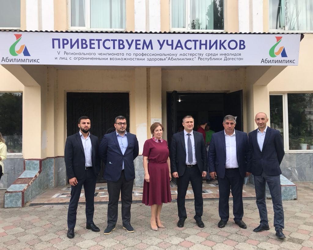 Мурад Казиев посетил рабочие площадки V Регионального Чемпионата профессионального мастерства среди инвалидов «Абилимпикс»