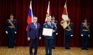 Юрий Чайка принял участие в церемонии вручения личного штандарта