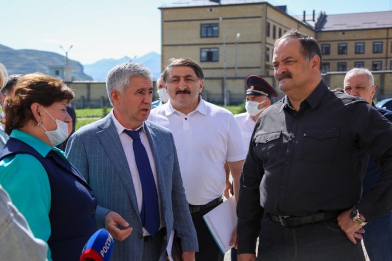 Сергей Меликов посетил Лакский район