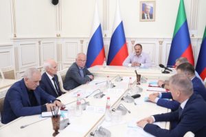 Продовольственная безопасность и обеспечение жильем детей-сирот обсуждены на Совете Безопасности РД