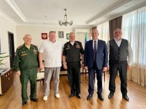 Герои России посетили Каспийскую кадетскую морскую школу-интернат им. М. Гаджиева.