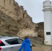 Дагнаследие проверит состояние Гунибской крепостной стены в связи с обрушением ее части